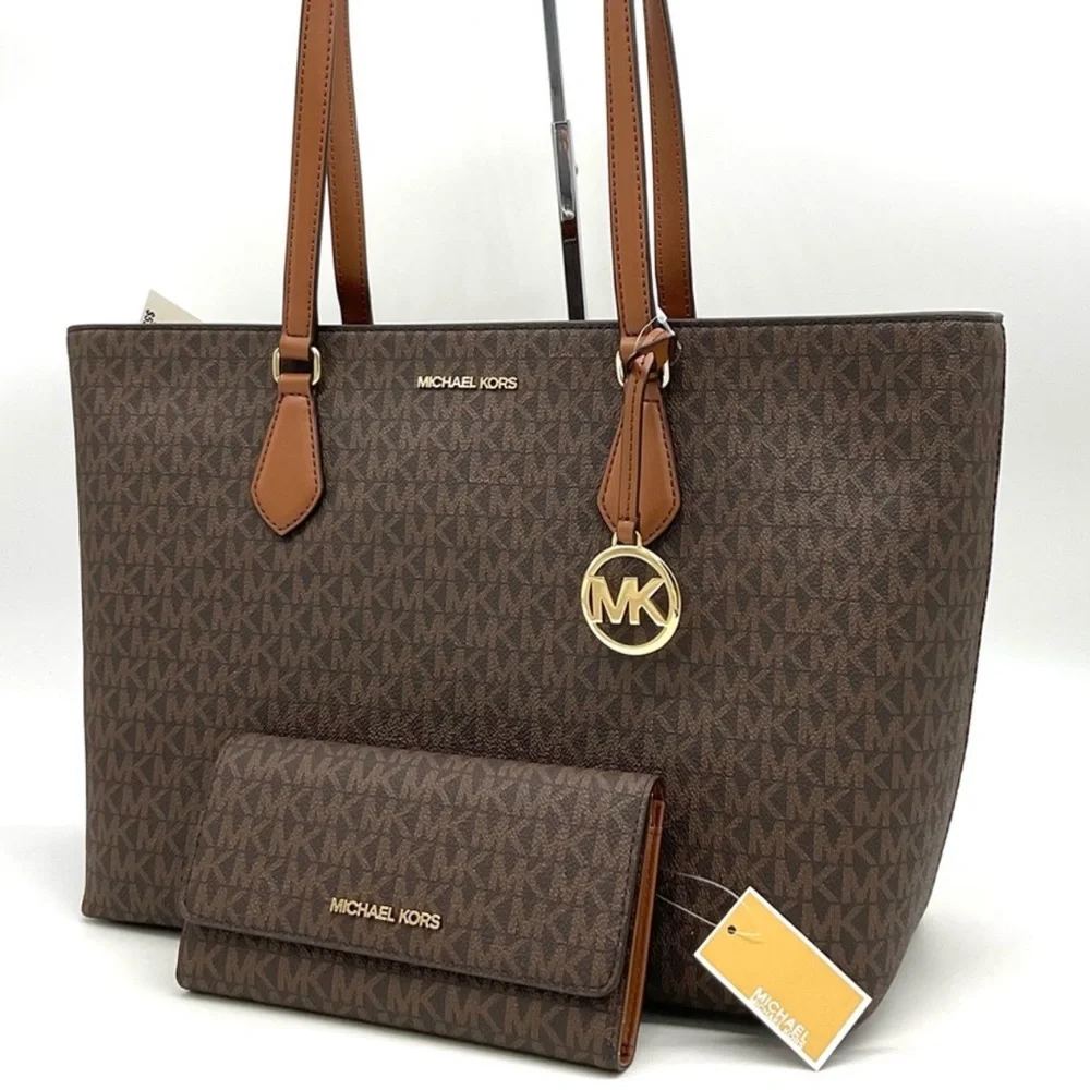 Michael Kors Large Ew Crossbody Bag & Large Trifold Wallet Brown/Gold